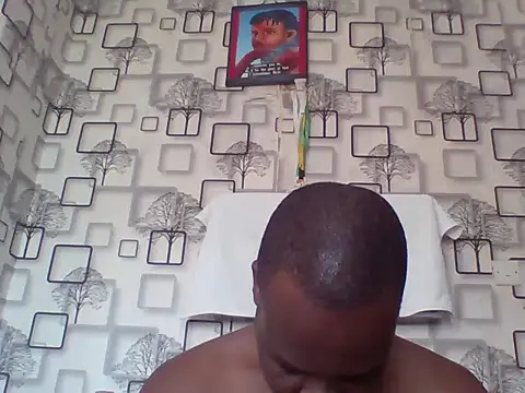 Chumba_001 stripchat live cam model