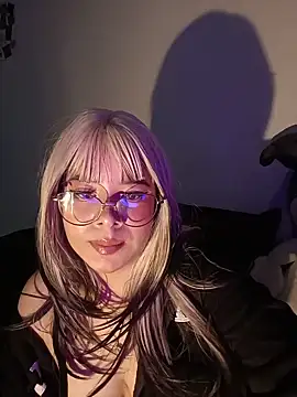 Melodii-22 stripchat live cam model