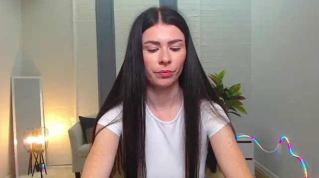 MilaSecret55 stripchat live cam model