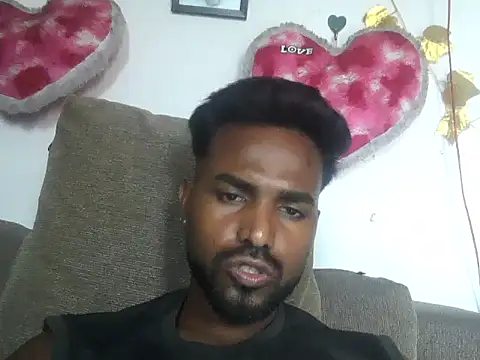 Hunkytop stripchat live cam model