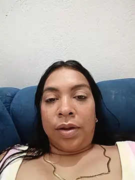 Sarahpatell stripchat live cam model
