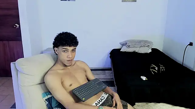 Nathan_velez stripchat live cam model