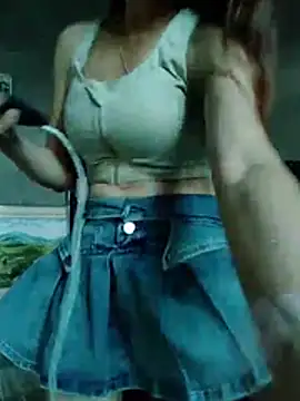 TrucBaby stripchat live cam model