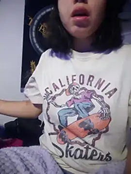 SabinaMerchetti stripchat live cam model