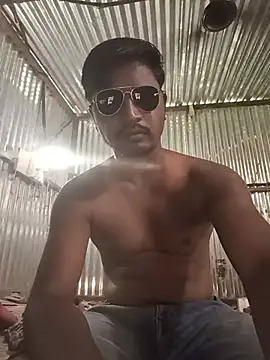 Kartik_bbc_indian stripchat live cam model