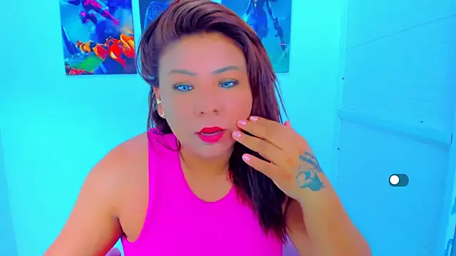 victoria_love89 stripchat live cam model