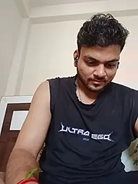 Realcumshow stripchat live cam model