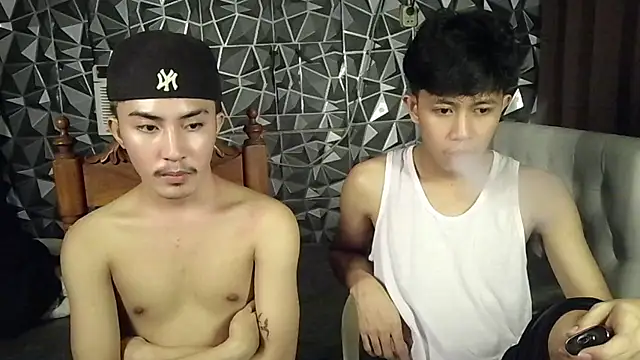 Urloverhardcock stripchat live cam model