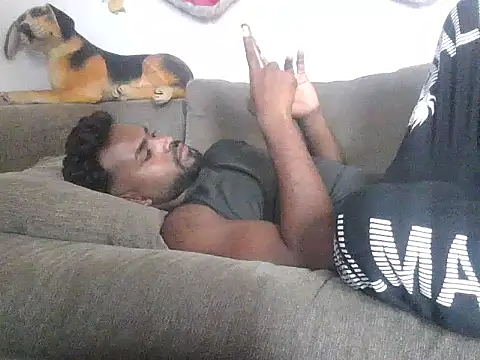 Hunkytop stripchat live cam model