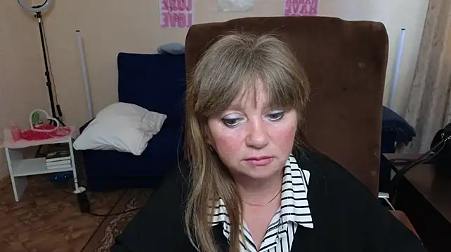 Melania_Cook stripchat live cam model