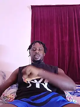 Topbouyy stripchat live cam model