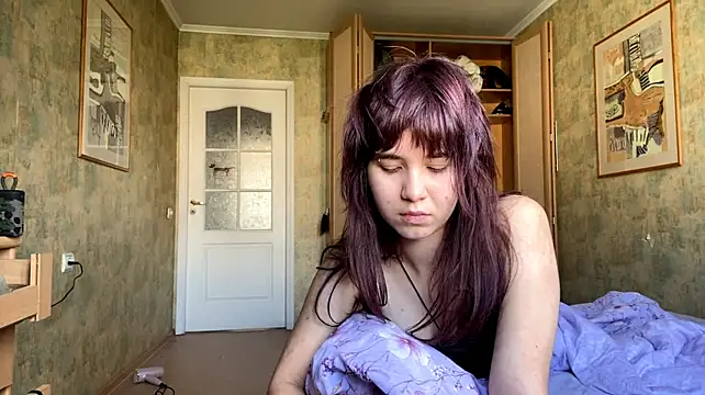YoulaCoi stripchat live cam model