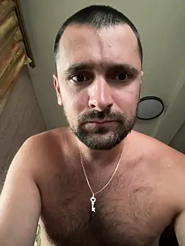 Eskkimo stripchat live cam model