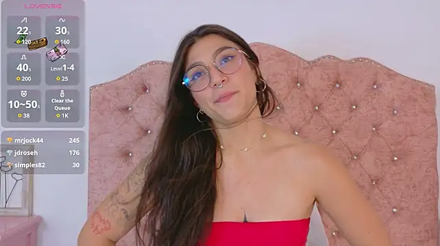 AriiaBloom stripchat live cam model