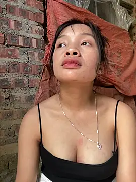 Xiuxiu-zz stripchat live cam model
