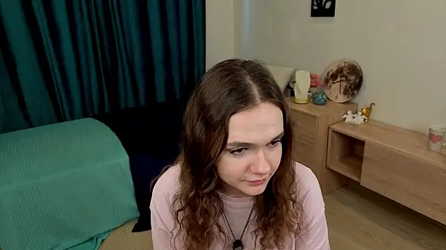 MinMorley stripchat live cam model