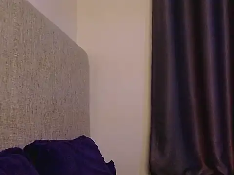 Tasha_1 stripchat live cam model