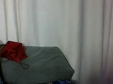 Bouncybooby stripchat live cam model