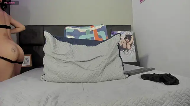 Kitty_Morales stripchat live cam model