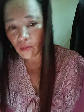 Jooj- stripchat live cam model