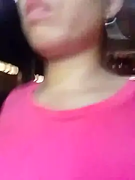daisyy2 stripchat live cam model