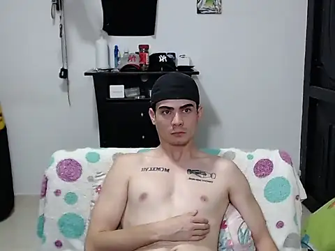 Zac_Efront stripchat live cam model