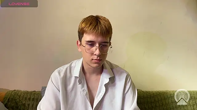 Thomas_Greene stripchat live cam model