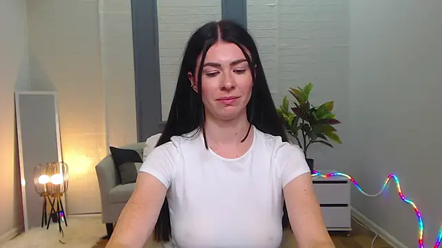 MilaSecret55 stripchat live cam model
