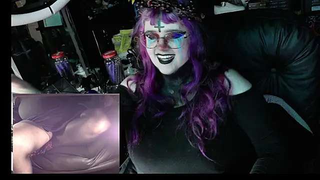 Sinstresshemlock stripchat live cam model