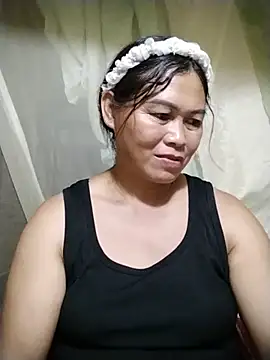 -Hatybi- stripchat live cam model