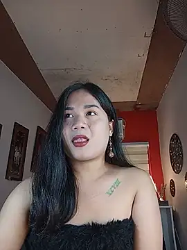 DesireeslutTS stripchat live cam model