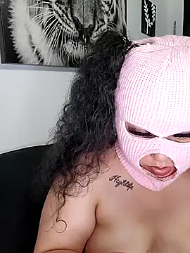 Dianalovesu stripchat live cam model