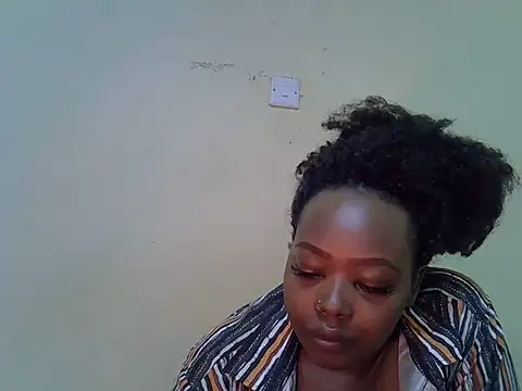 big_bootty96 stripchat live cam model