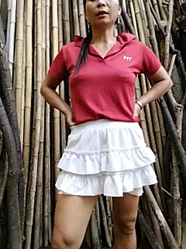 Kylie-rosee stripchat live cam model