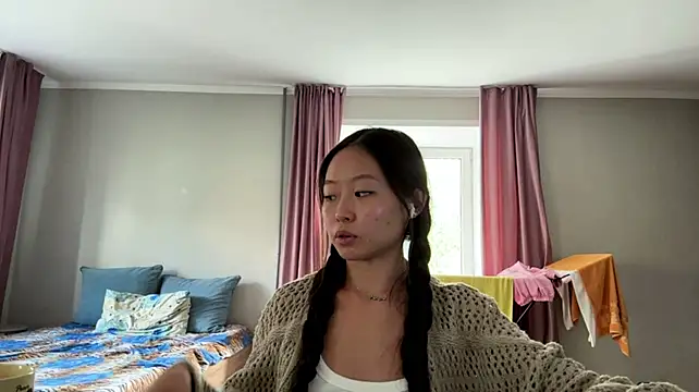 NorahHeelan stripchat live cam model