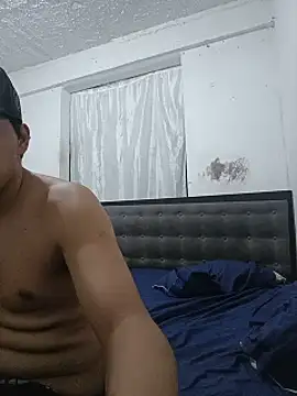 zarayvalentino stripchat live cam model