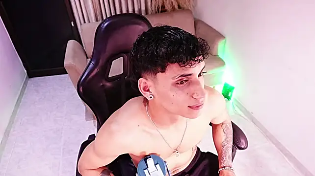 JhoanLeandro stripchat live cam model