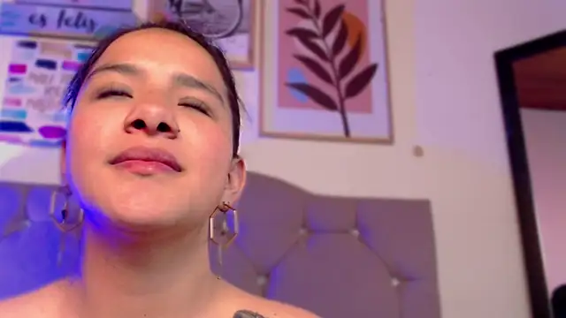 _im_Liaa stripchat live cam model