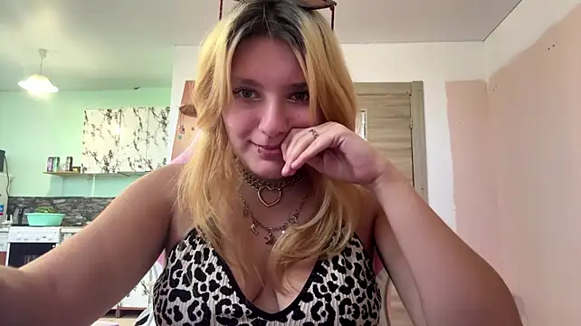 Kim_Ri stripchat live cam model