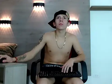 Gaeliitto stripchat live cam model