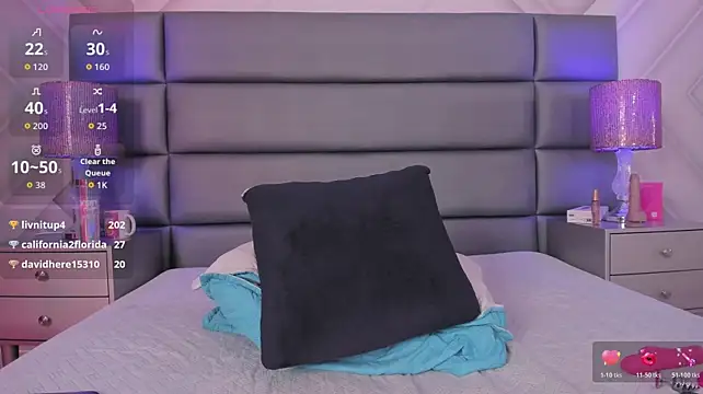 AlexaFoxx_ stripchat live cam model