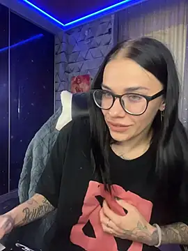 Queen_of_pain stripchat live cam model