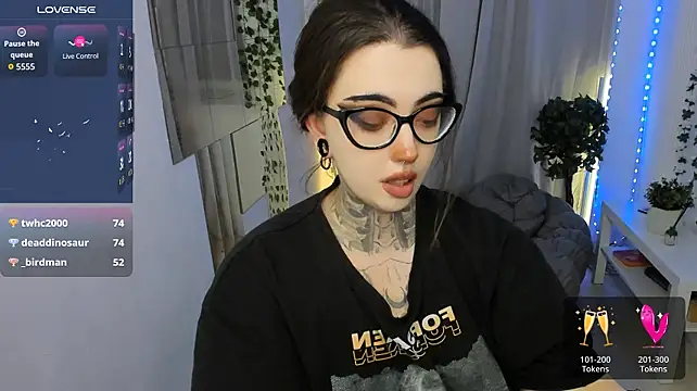 Dixi_Pixi_ stripchat live cam model