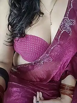 _in_v_a_n_i_ll_a stripchat live cam model