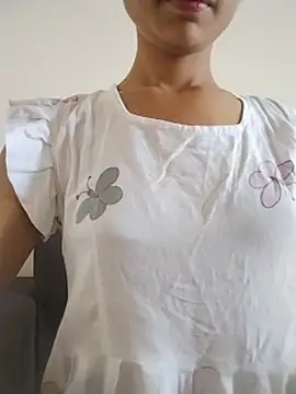 neha_singh0 stripchat live cam model