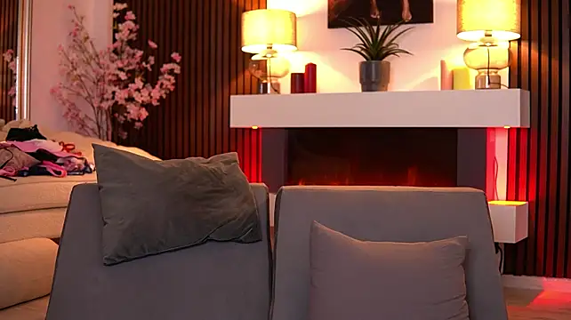 VanessaSimon stripchat live cam model