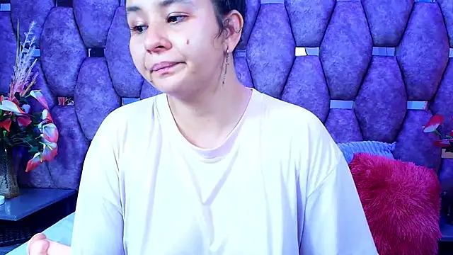 AlaSmith stripchat live cam model
