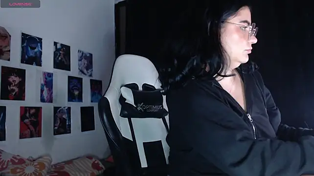 gigiqueen_18 stripchat live cam model