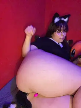 Solo_yoss stripchat live cam model