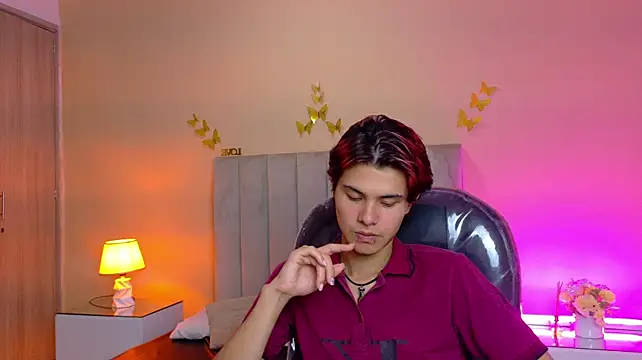 Derek_Sinn stripchat live cam model